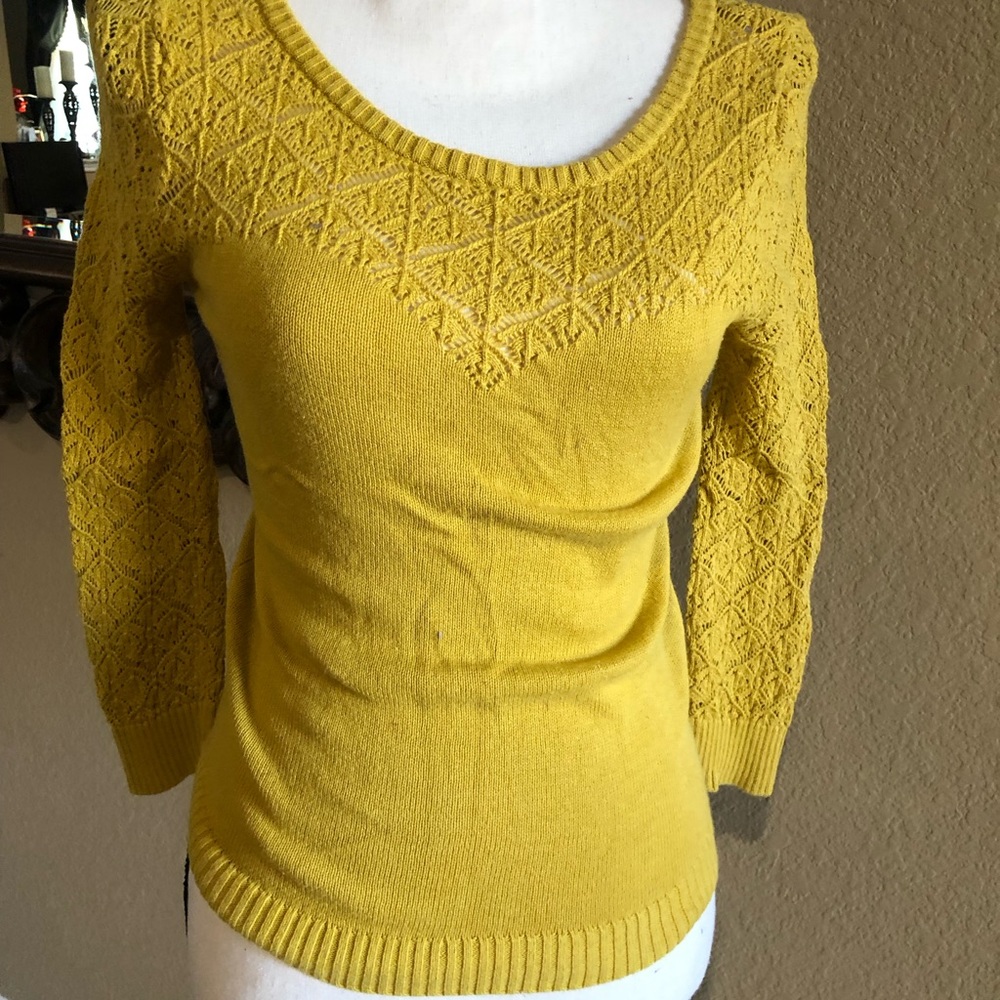Wet Seal Mustard Yellow Crochet Lace Knit Sweater Scoop Neck 3/4 Sleeve Small